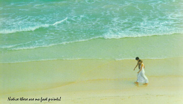 [Notice there are no foot prints]